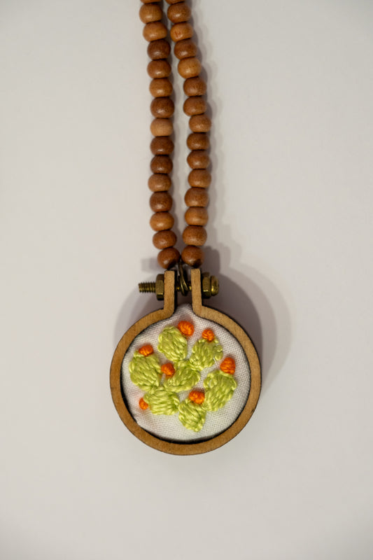 Chumbera emboidered necklace - Liz Kueneke & Chai Shop