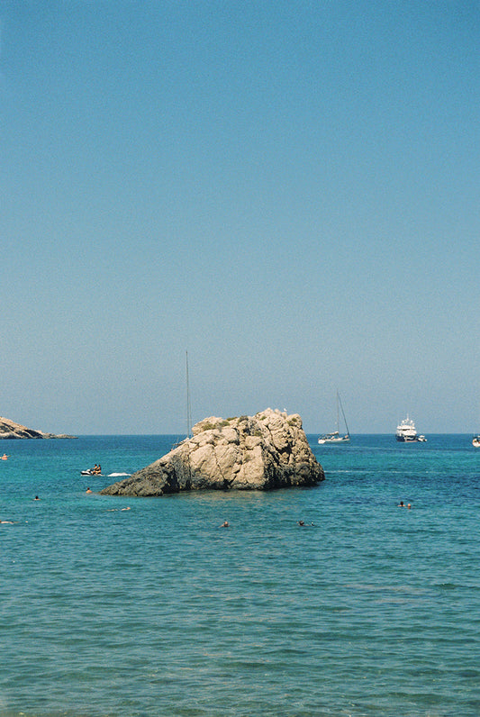 Postcard fine art en Ibiza por Sofía Gómez-Fonzo, fotografía artística en papel de lujo