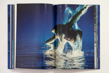 Agua Nacida - Hugh Arnold